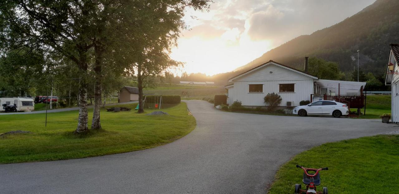 Wathne Camping Bjørheimsbygda Buitenkant foto